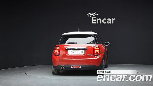 Mini Cooper D 3세대, 2015 4