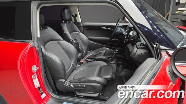 Mini Cooper D 3세대, 2015 12