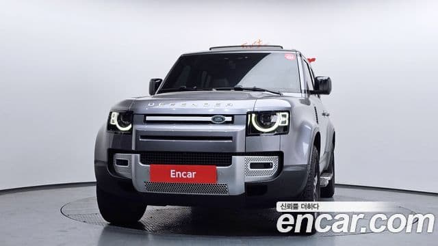 Land Rover Defender (L663) 110 D240 SE, 2020 3