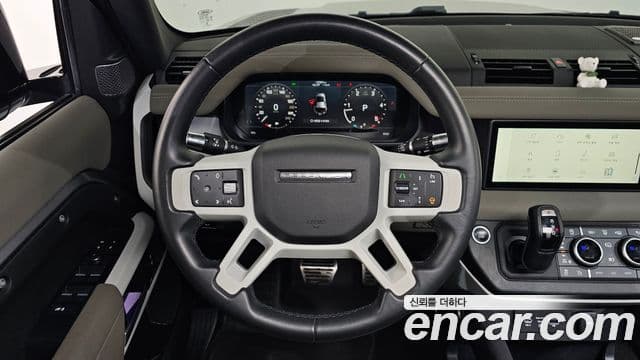 Land Rover Defender (L663) 110 D240 SE, 2020 13