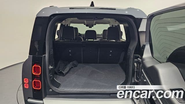 Land Rover Defender (L663) 110 D240 SE, 2020 20