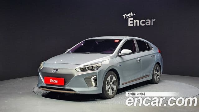Hyundai Ioniq Электрический (Electric), 2017 1