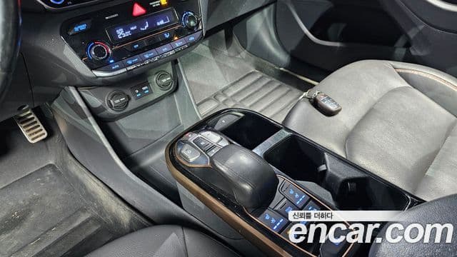 Hyundai Ioniq Электрический (Electric), 2017 9