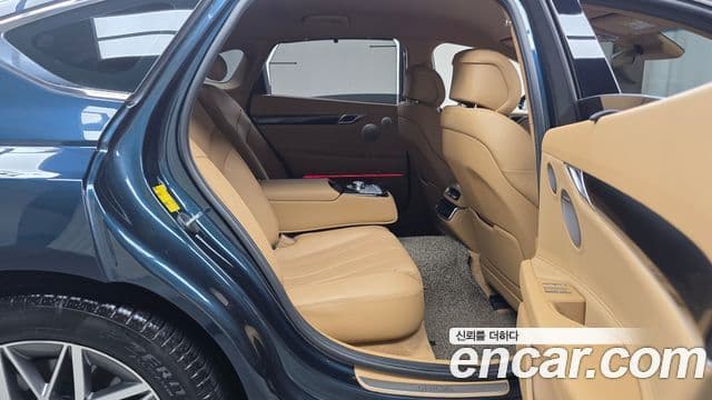 Genesis G80 (RG3) бензин 2.5 турбо AWD, 2025 12