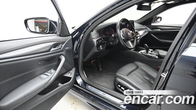 BMW 5시리즈 (G30) 520i M Sport, 2023 11