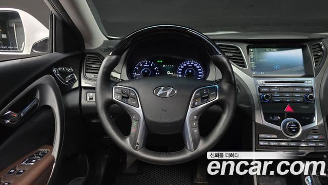 Hyundai Grandeur HG Exclusive, 2016 13