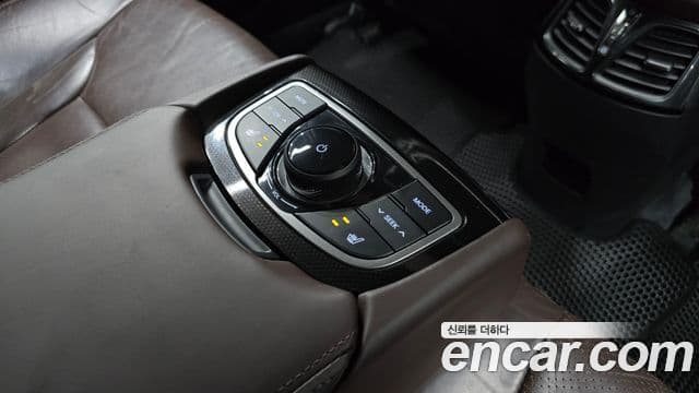 Hyundai Grandeur HG Exclusive, 2016 18