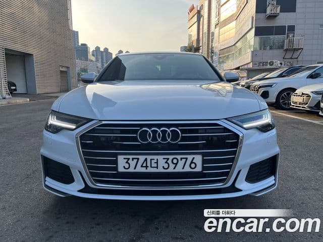 Audi A6 (C8) Premium, 2023 4