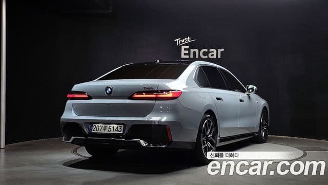 BMW 7시리즈 (G70) 740i sDrive M Sport, 2023 2
