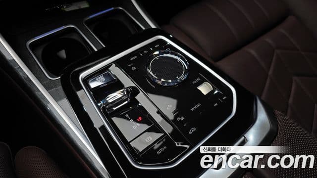 BMW 7시리즈 (G70) 740i sDrive M Sport, 2023 9
