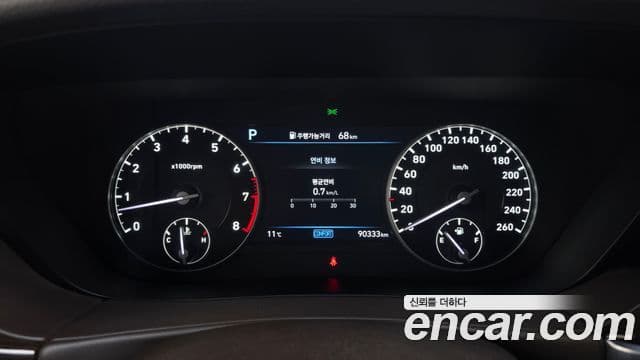 Genesis G90 Luxury, 2019 8