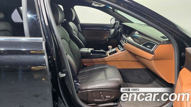 Genesis G90 Luxury, 2019 11