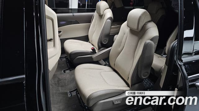 Kia Carnival 4세대 Signature, 2023 12