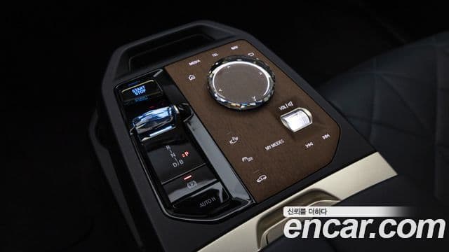 BMW iX xDrive50 Sport Plus, 2023 9