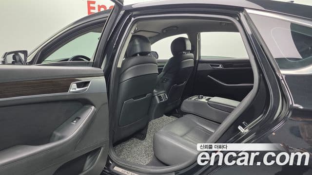 Genesis G80 Luxury, 2017 17