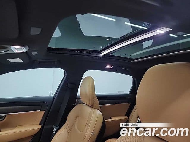 Volvo S90 T8 AWD Inscription, 2021 15