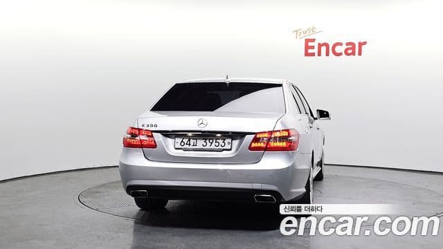 Mercedes-Benz E-класс W212 E300 Avantgarde Sport пакет, 2013 4