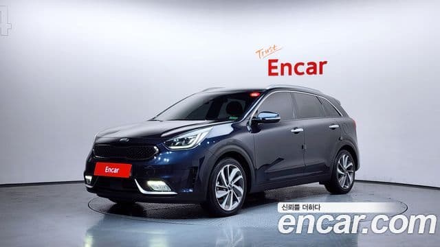 Kia Niro Noblesse, 2018 1