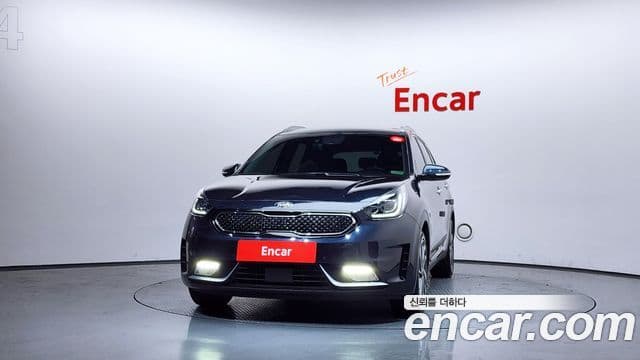 Kia Niro Noblesse, 2018 3