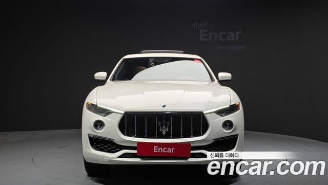 Maserati Levante 3.0 AWD GranLusso, 2020 3