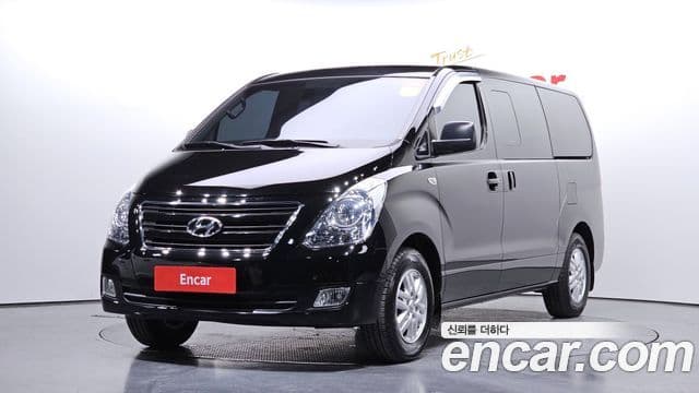 Hyundai Grand Starex Smart, 2017 1