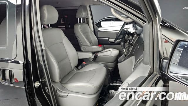 Hyundai Grand Starex Smart, 2017 10