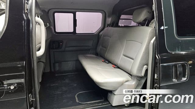 Hyundai Grand Starex Smart, 2017 12