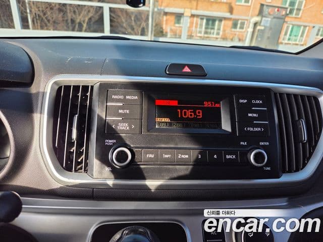 Kia The / новый New Ray Prestige, 2021 9