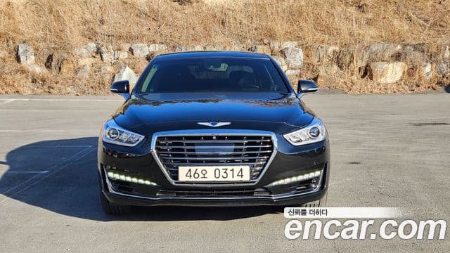 Genesis EQ900 Prestige, 2016 1