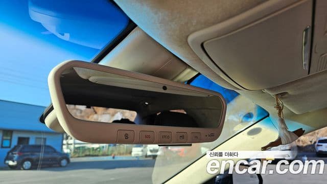 Genesis EQ900 Prestige, 2016 14