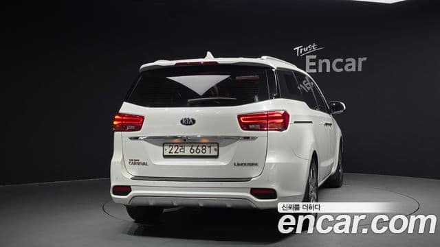 Kia The / новый New Carnival President, 2019 4