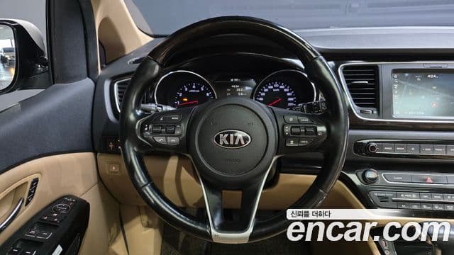 Kia The / новый New Carnival President, 2019 13