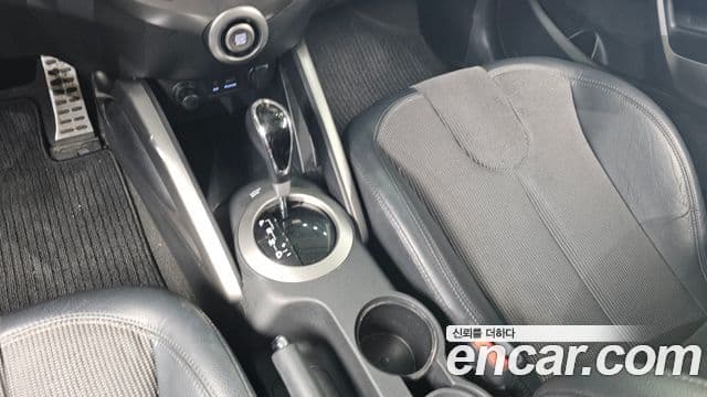 Hyundai Veloster DCT팩, 2012 9