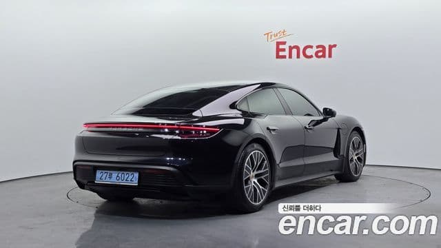Porsche 타이칸 4S, 2025 2