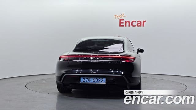 Porsche 타이칸 4S, 2025 4