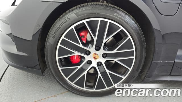 Porsche 타이칸 4S, 2025 все фото