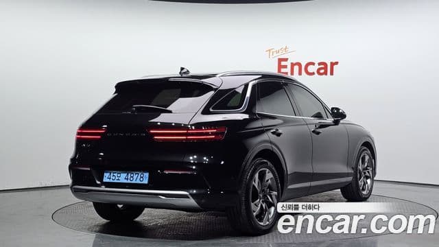 Genesis electrified GV70 e-AWD, 2022 2