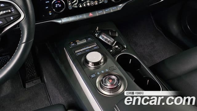 Genesis electrified GV70 e-AWD, 2022 9