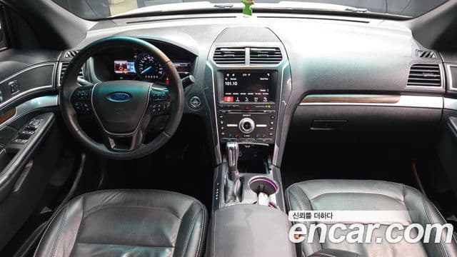 Ford Explorer 5세대, 2017 7