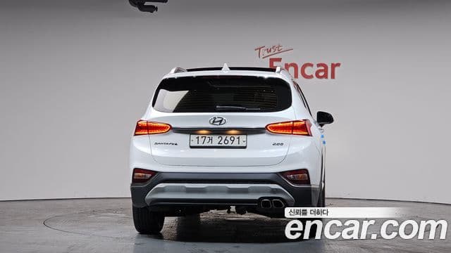 Hyundai Santa Fe TM Prestige, 2019 4