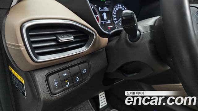 Hyundai Santa Fe TM Prestige, 2019 16