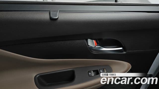 Hyundai Santa Fe TM Prestige, 2019 19