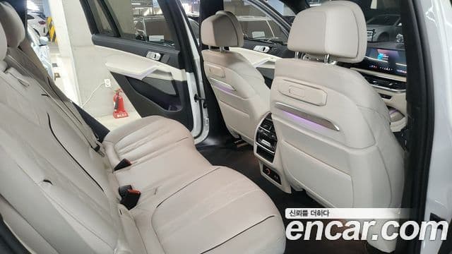BMW X7 (G07) xDrive 40i Design Pure Excellence 7인승, 2025 13