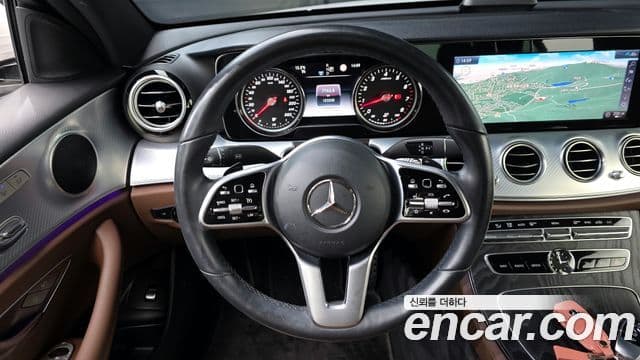 Mercedes-Benz E-класс W213 Avantgarde, 2020 16