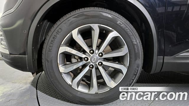 Renault Korea(Samsung) The / новый New QM6 2.0 GDe LE Signature 2WD, 2022 все фото