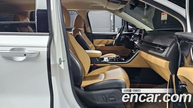 Kia Carnival 4세대 Signature, 2021 11