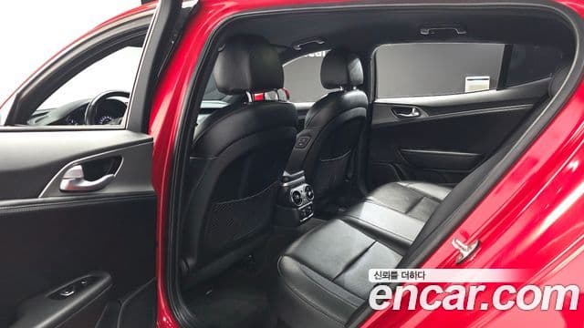 Kia 스팅어 Platinum, 2019 12