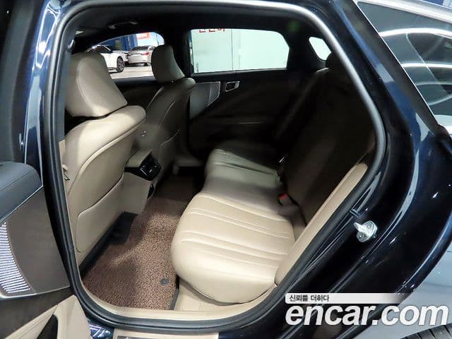 Kia K8 гибрид Noblesse, 2022 7