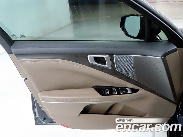 Kia K8 гибрид Noblesse, 2022 14