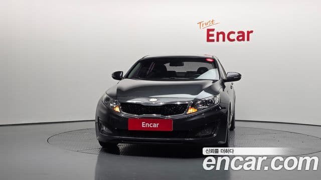 Kia K5 2.0 Deluxe, 2012 3